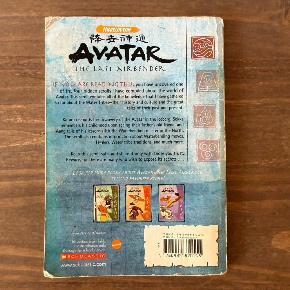Avatar‎ The Last Airbender The Lost Scrolls Water 2007